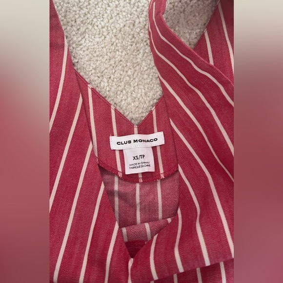 Club Monaco - red cotton linen top - Picture 1 of 3